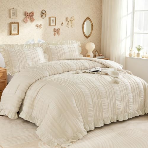 WONGS BEDDING Beige Ruffle Queen Comforter,Boho Shabby Chic Bedding for Queen Bed,Soft Seersucker Farmhouse Bedding Set with 1 Ruffled Comforter,2 Tufted Pillowcases 90"×90" by WONGS BEDDING - Used condition - Image 2