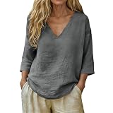 Idée Cadeau Parfaite : Tunique Chic Et Élégant constitue un cadeau pratique et élégant pour toutes les femmes il convient pour les anniversaires les fêtes ou toute occasion spéciale le style polyvalent et le confort en font un choix apprécié par toutes celles qui aiment la mode simple et chic.