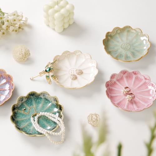 JAMEND CLXP Lotus Ring Holder Dish Small Indoor Ash Tray, Ceramic Dessert Plate Trinket Jewelry Holder Organizing Necklace Earrings for Parents Friends Sister, Pink. All Jewelries Are NOT Included.