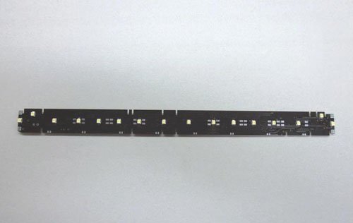 Wagon Piko 56146 Coloré avec roulement fluide et attelage court pour train