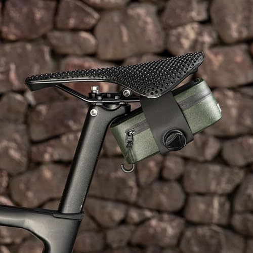 Rangement outils vélo route étanche avec pochette de selle compacte