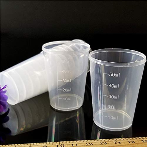 Zwölf transparente Medizin Messbecher in perfekter Größe mit je 50 ml, 10 Stück
