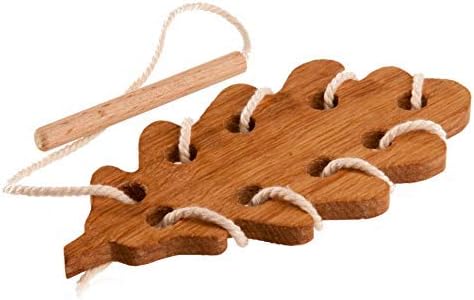 Oak leaf. Wooden Lacing Toy. Threading set. Fine Motor skills. Toy