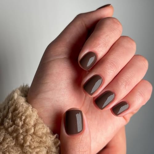 KQueenest Braun Press On Nails Kurz Eckig - Künstliche Nägel zum Aufkleben Kurz, Natürlich Einfarbig Fake Nails Fingernägel zum aufkleben, Glänzende Gel Full Cover Acryl Nägel für Frauen, 24 Stück