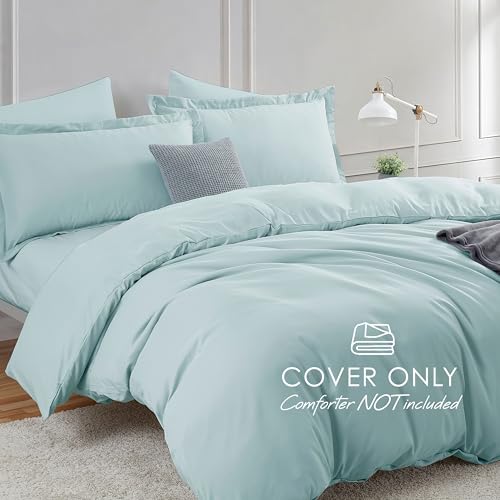 Image of Hearth & Harbor Light Blue Duvet Cover with Fitted Sheet Full Size | 4 Piece Soft Double Brushed Bedding Set, Button Closure, 1 Duvet Cover 80x90 Inches, 1 Fitted Sheet, 2 Pillow Shams