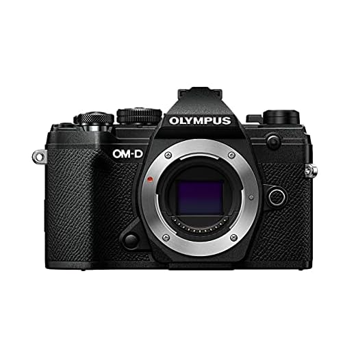Olympus OM-D E-M5 Mark III Micro Four Thirds carcasa de la cámara, sensor de 20 MP, estabilizador de imagen de 5 ejes, potente autofoco, visor electrónico OLED, vídeo 4K, WLAN, Bluetooth, negro