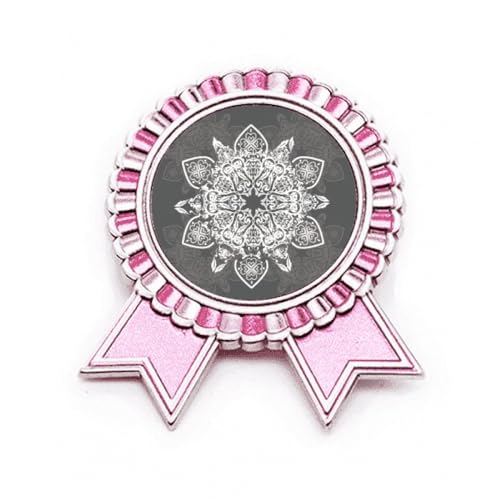 Broche de style arabe noir et blanc pour égayer une veste sombre avec son motif rose métal M