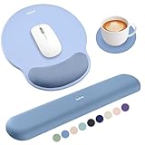 Confort lisse, respirant et durable : le repose-poignet clavier et le tapis de souris ergonomique offrent une surface en fibre de lait douce et respirante pour un confort toute la journée. La mousse à mémoire haute densité reprend lentement sa forme, assurant soutien et longévité au quotidien.