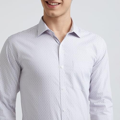 Image of Park Avenue Men's Pure Cotton Stripe Pattern Slim Fit Semi Cutaway Collar Full Sleeve Formal Shirt
