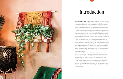 image for Sweet Home Macrame: A Beginner's Guide to Macrame: Learn to make jewel