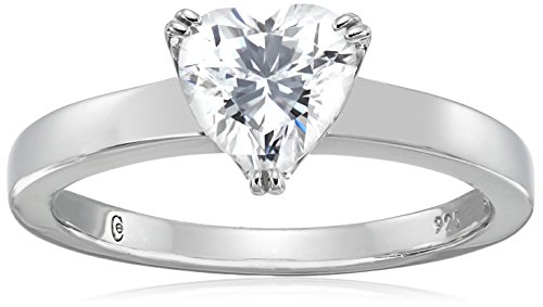 Amazon Essentials Platinum-Plated Silver Heart-Shape (1.5 cttw) Solitaire Ring made with Infinite Elements Cubic Zirconia, Size 7, (previously Amazon Collection)