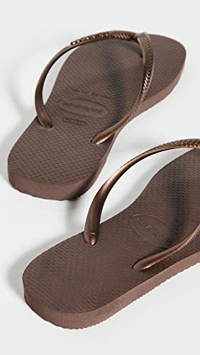 Image of Havaianas Unisex-Child Slim Hello Kitty Flip Flop Sandal