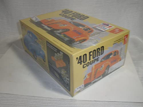 AMT 1940 Ford Coupe 1:25 Scale Model Kit - Thumbnail 2