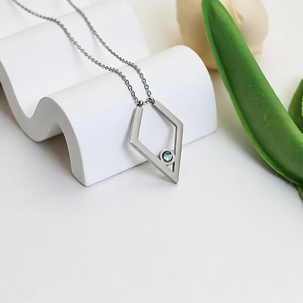 Huiuy Ring Holder Necklace Geometric, Stainless Steel Ring Keeper, Gift For Nurse for Family Memeber with Gift Card (Silver, for Sister) by Huiuy - Used condition - Image 7