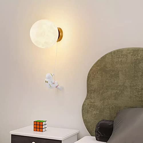 ZTWLEED Applique Murale Interieur,Applique Murale Moderne 15CM,Applique Murale LED Design Lune et Astronaute,Lampe Murale Interieur pour Enfant Chambre(Blanc) Cover