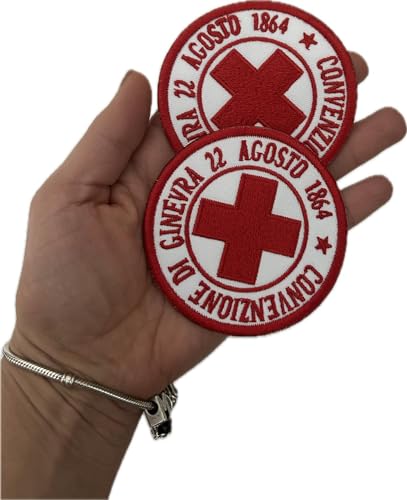 Dimensioni: diametro di 8 cm Toppa - Patch ricamata Termoadesiva o con strappo Croce Rossa Italiana Convenzione di Ginevra Diametro : 8 cm 2 Pezzi (Attacco termoadesivo)