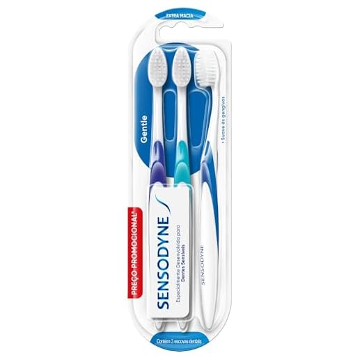 Sensodyne Escova Dental Gentle para Dentes e Gengivas Sensíveis, Cerdas Extra Macias e Limpeza Suave, 3 unidades