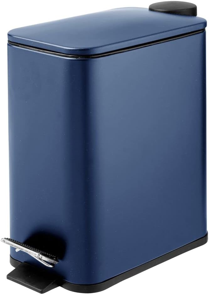 mDesign Rectangular Pedal Bin – 5 L Metal Waste Bin with Pedal, Lid and Plastic Bucket Insert – Household Rubbish Bin for Bathroom, Kitchen and Office – Navy