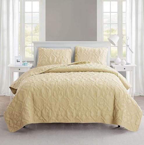 VCNY Home - Queen Quilt, 3-Piece Lightweight Embossed Beach Bedding Set with Matching Shams, Coastal Room Decor (Shore Tan, Queen)