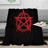 ✔Blanket : La couverture est conçue avec un motif 3D pour ressembler à une vraie couverture placée sur la couverture, ajoutant un style de décoration sportive à votre chambre.