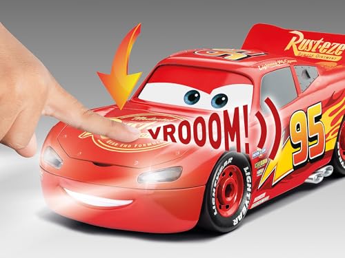Kit de construction Revell Flash McQueen 1:20 - vue 6