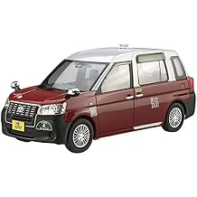 Aoshima 1/24 The Model Car Series SP02 Toyota NTP10R Comfort Hybrid 18 Hong Kong Taxi
