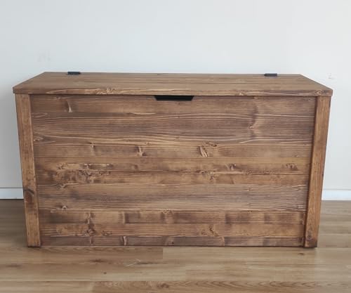 Coffre banc de rangement en bois pour optimiser petits balcons