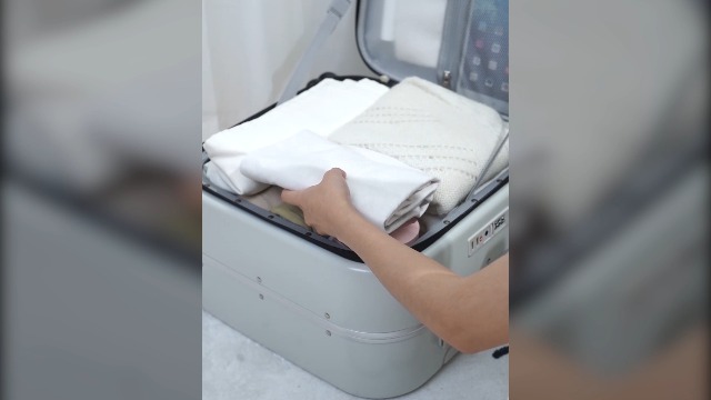 米煕 片開きスーツケース 機内持ち込み 14インチ 座席下対応キャリーケース 大 Amazon | [mixi] 米煕 片開きスーツケース 機内持ち込み 14インチ 座席