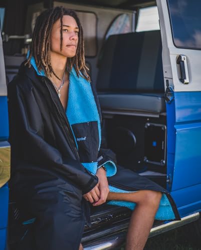 Image of Dryrobe Advance Long Sleeve Swim Parka Change Robe - Stay Warm and Dry - Waterproof Oversized - Swimming /Surfing /OCR Events