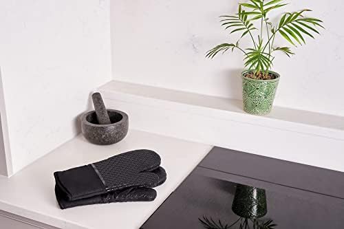 Black Oven Mitt | Heat Resistant Cotton / Silicone Non Slip Oven Mitts For Grilling, Baking And BBQ | Extra Thick Double Sided Oven Glove With No Burn Silicone Grip