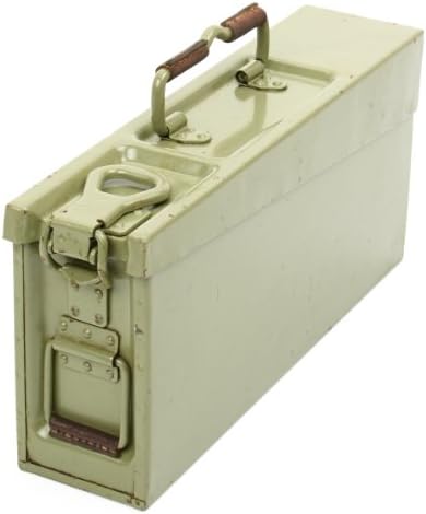 German MG 34/42 Ammunition Can in Postwar Green- Unmarked