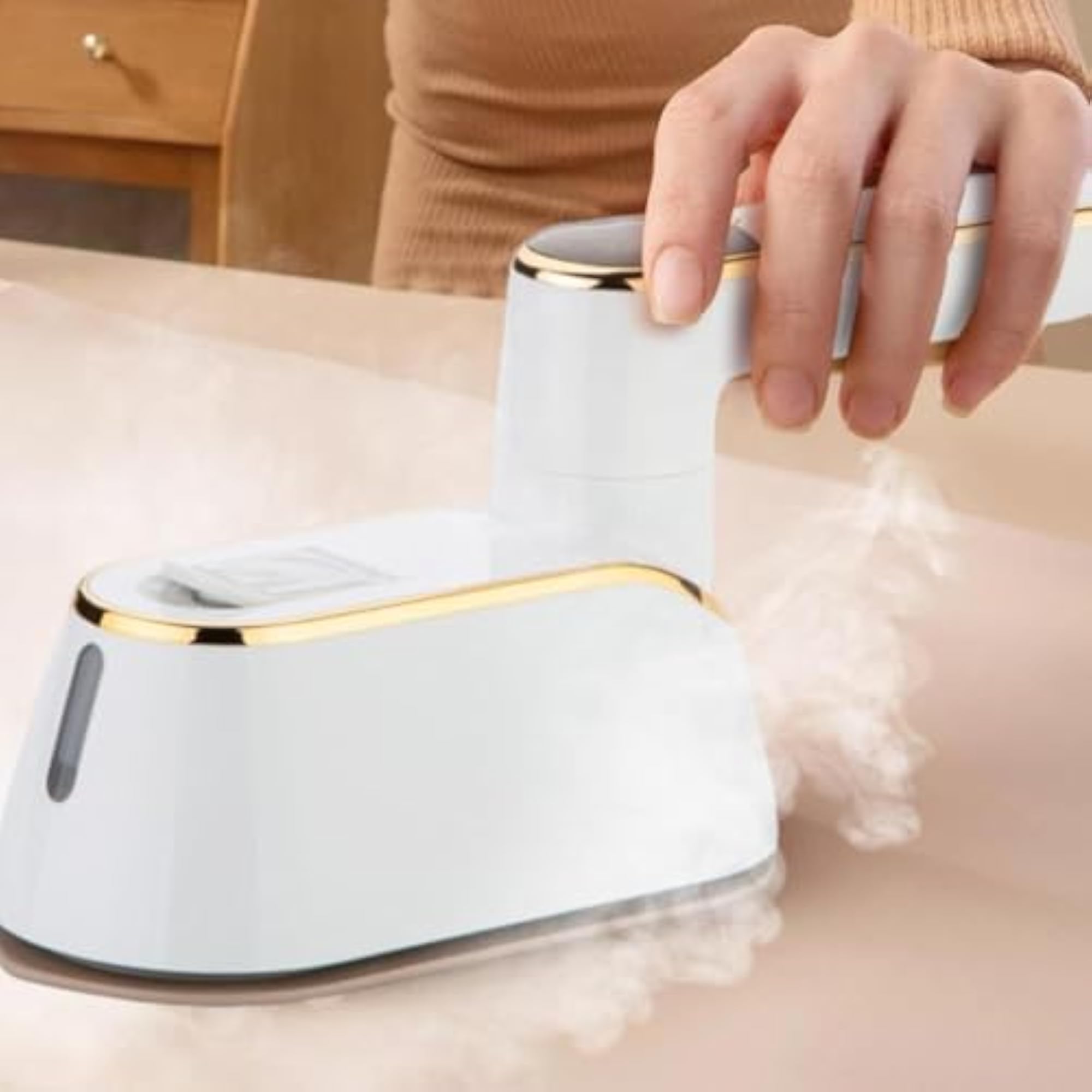 Lightweight Portable Mini Garment Iron, Travel Wrinkle Remover