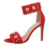 High Heel Sandaletten für Damen sind ein optisch toller Begleiter durch den Sommer. Durch den Absatz sorgen sie für feminine Eleganz, die Variante mit Plateau zaubert endlos lange Beine. Zu den beliebten Farbtönen zählen vor allem Weiß, Silber, Schwarz, Braun und Beige. Die hübschen Schuhe passen wunderbar zum luftigen Sommerkleid, aber auch zu extravaganteren Kleidern bei Festen oder einem gehobenen Dinner.