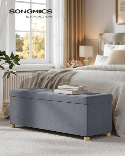 SONGMICS Pouf Contenitore, Cassapanca Pieghevole, 38 x 110 x 40 cm, Sgabello Poggiapiedi, 112 L, Superficie in Velluto, per Camera da Letto Soggiorno, Grigio Ardesia LSF0518G02 - Immagine 1