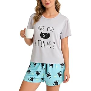 VENTELAN Pajama Set For Women Cute PJS Summer Short Sleeve Shorts Sleepwear
