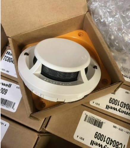 1pcs New TC804D1009 Detector TC804D1009