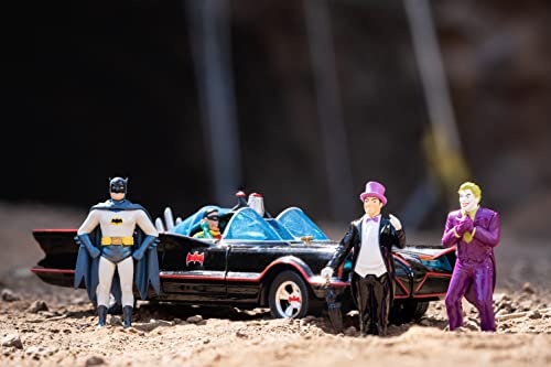 Carro a escala 1:24 Batman Batmobile DC Comics miniatura 4