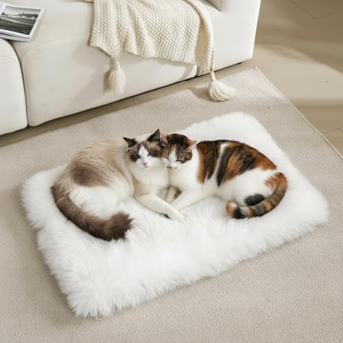 Dog Cat Bed Mat 19.6x31.4 inch, Washable Soft Plush Faux Fur Fluffy Puppy Pad Blanket for Indoor Pet Sleep Cushion White