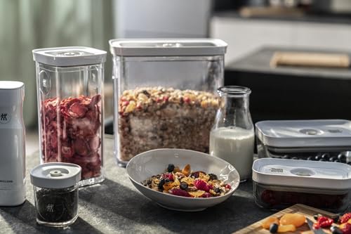 ZWILLING FRESH & SAVE CUBE Box, size 3M, modular & stackable container, airtight & vacuumable storage, dishwasher friendly, transparent by ZWILLING - Used condition - Image 3