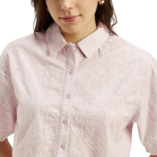 Image of Levi's Women's Textured Spread Collar Shirt