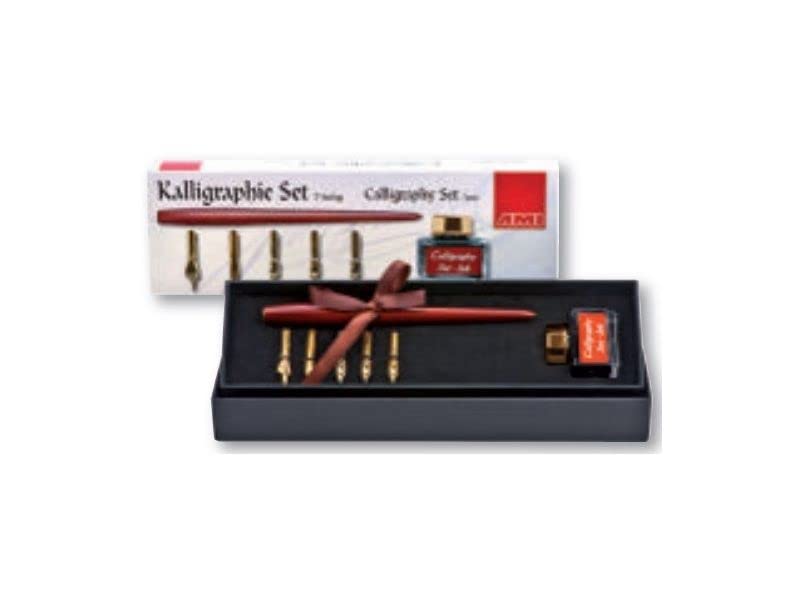 Ensemble de calligraphie pour corriger les ratures et réussir vos tracés