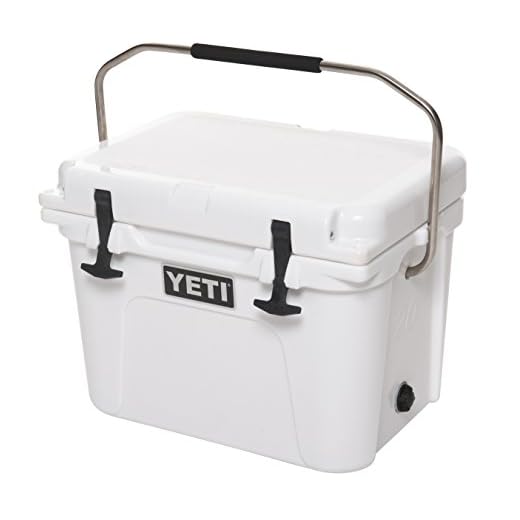 YETI Roadie 20 Cooler, White