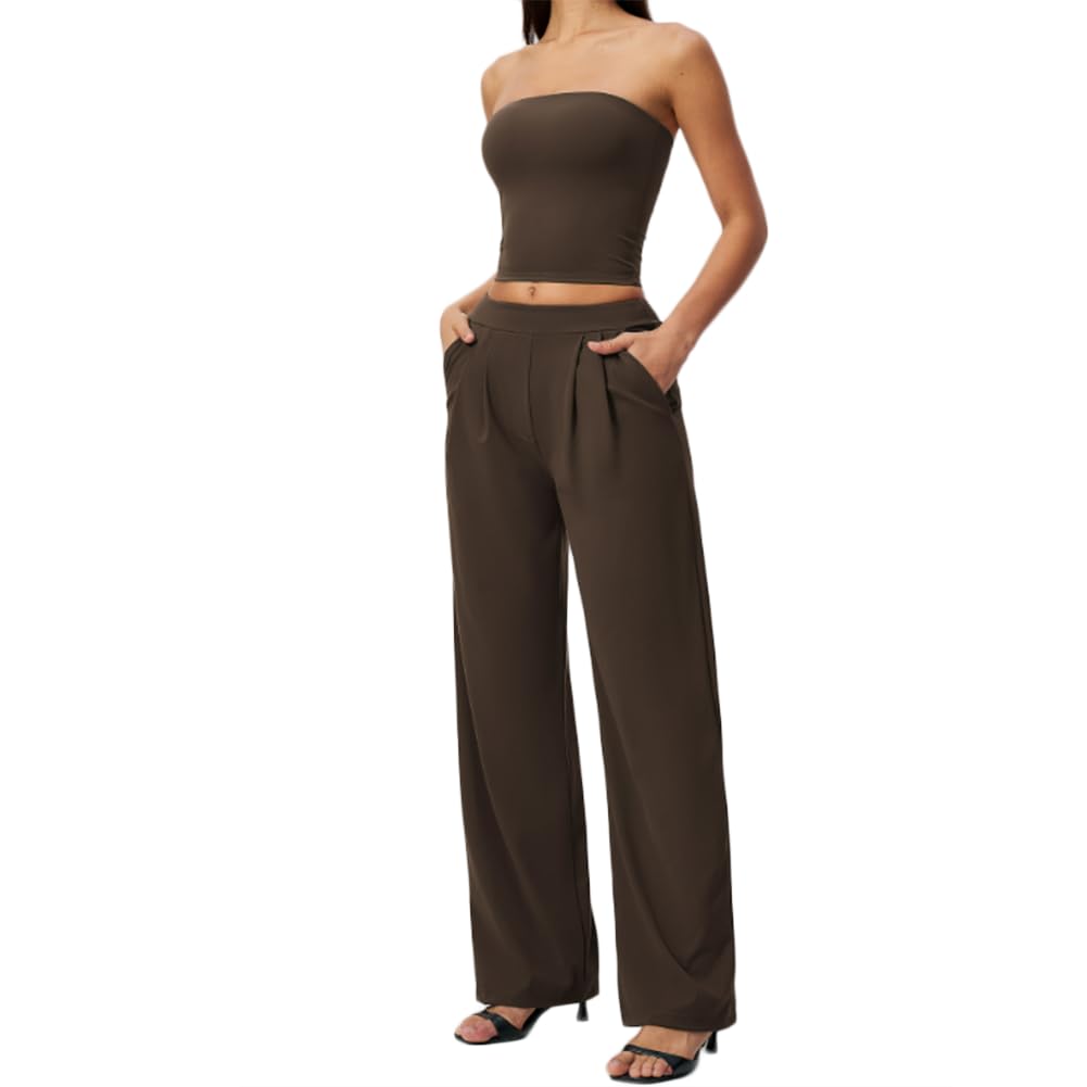 Top bande corto liso sin tirantes + Pantalón ancho plisado de cintura alta