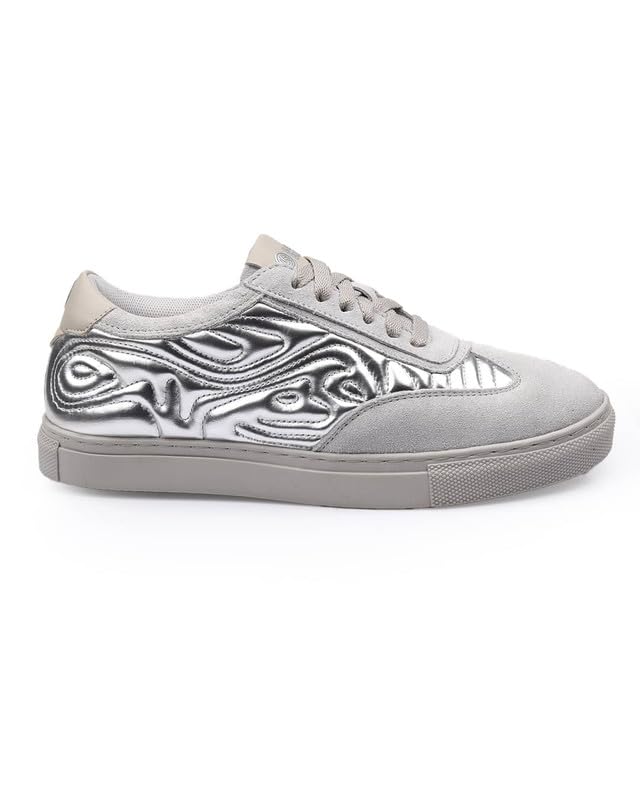 Image of Bacca Bucci Women RANGREZA Ethnic Sneakers for Indian Festive & Ethnic Wear