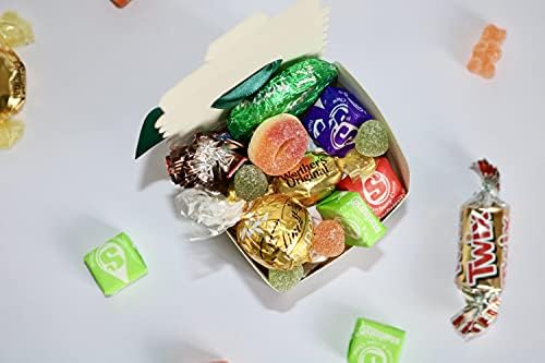 SABR 30pcs Emerald Gold Engraved Design Favour Boxes with Matching Ribbon - Elegant Gift Packaging Boxes Wedding Favours for Guests Jungle Birthday Party Sweet Boxes Empty (6.5x6.5x4.5cm)