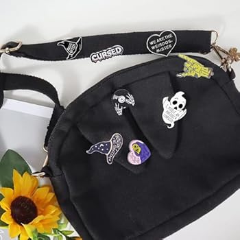SUNNYCLUE 1Doos Emaille Pins Set Tarot Kaart Emaille Pins Zon Maan Ster Reversspeld Schedel Broche Halloween Zwarte Kat Madeliefje Bloemen Broches