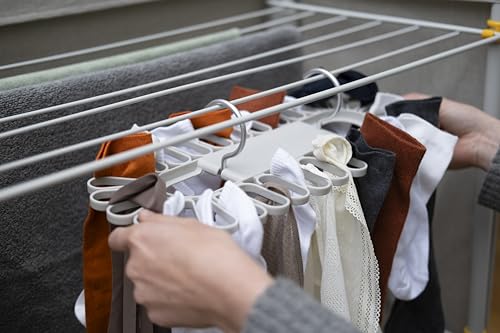 Joseph Joseph Petal 32-Piece Small Item Drying Hanger Rack for Socks and Underwear by Joseph Joseph - Image 5