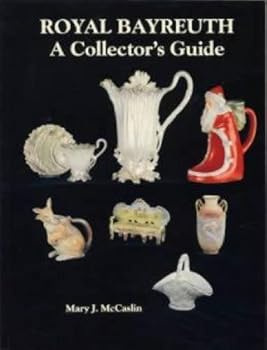 Paperback Royal Bayreuth: A Collector's Guide Book