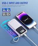 Banque de puissance du chargeur portable, 15000mAh Chargeur portable charge rapide léger, intégré AC Fiche murale et 2 Câbles de sortie avec LED Affichage pour iPhone Samsung iPad etc. (Blancs)