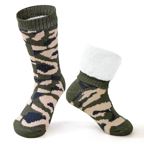 YEEKAORA Men's Slipper Socks with Non-Slip Grippers, Thermal Fuzzy Warm Sherpa Lining Thick Indoor Sleeping Christmas Socks (Camouflage Green)